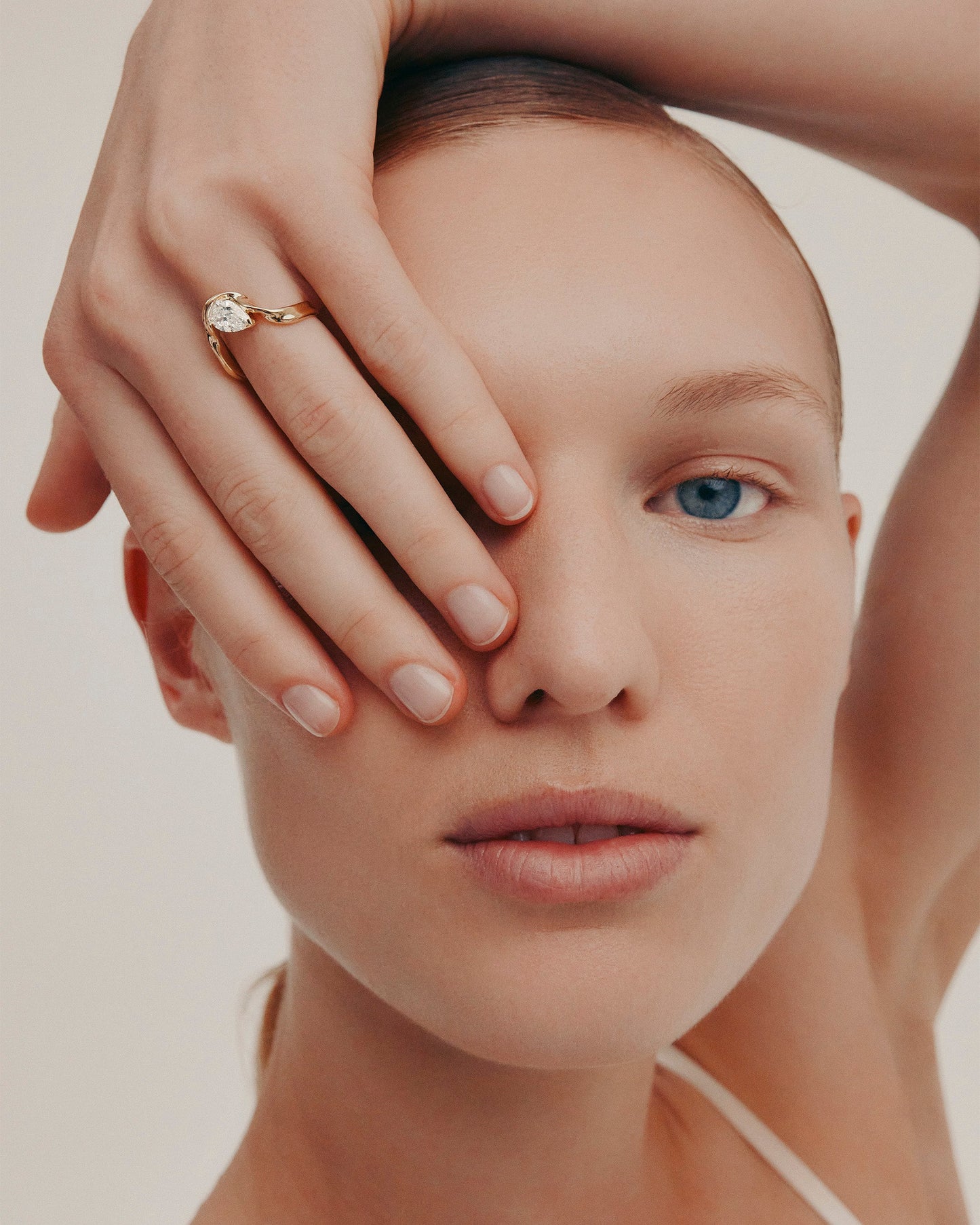 1.03 CT Pear Cut Lab grown Diamond Sculptural Band Solitaire Engagement Ring