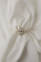 0.75 CT - 1.25 CT Oval Cut Lab grown Diamond Halo & Pave Setting Engagement Ring