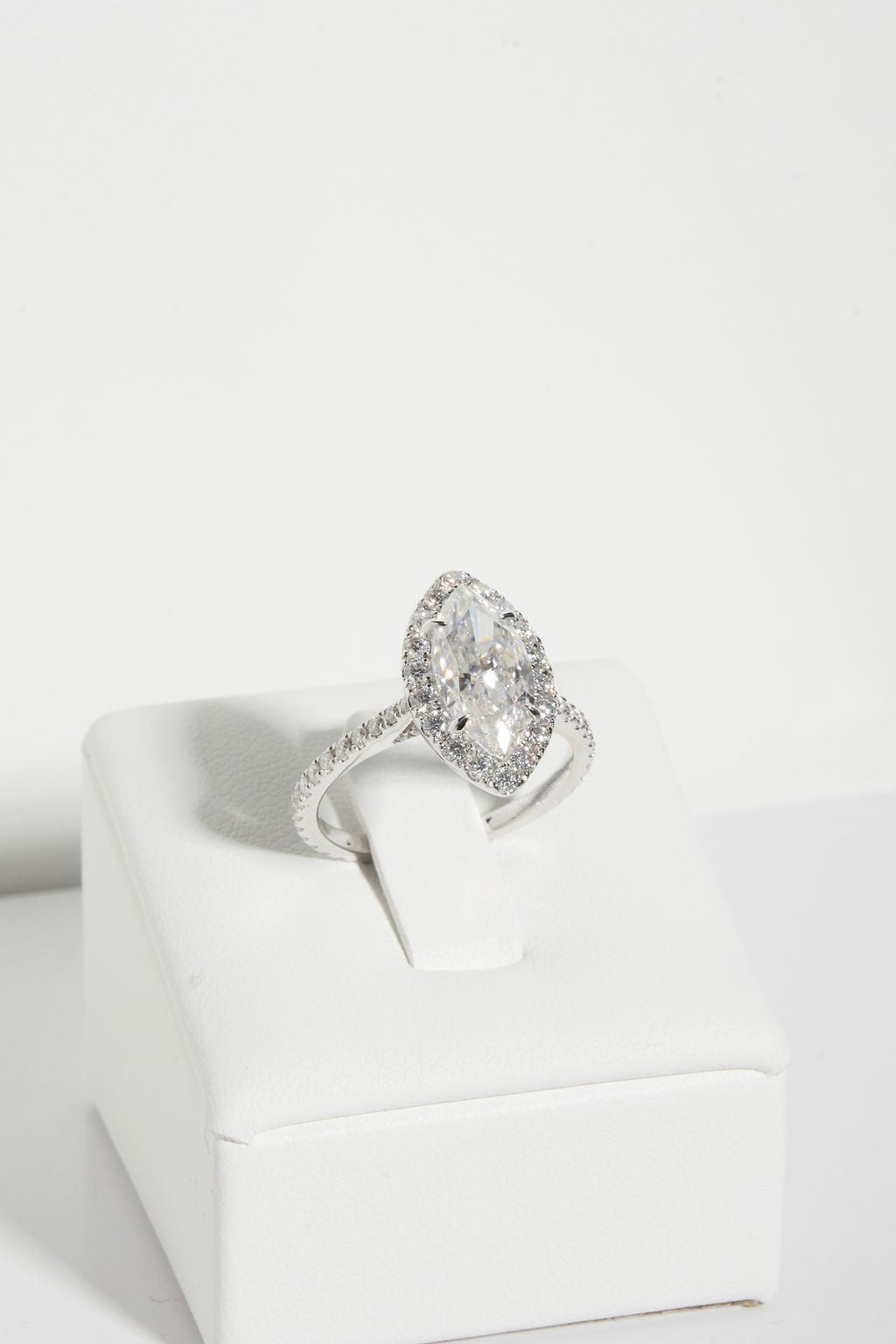 2.5 CT - 3.5 CT Marquise Cut Halo & Pave Moissanite Engagement Ring