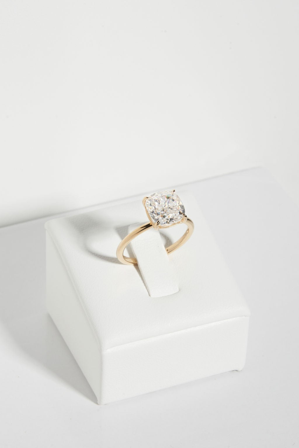 1 CT - 2 CT Cushion Cut Solitaire Moissanite Engagement Ring