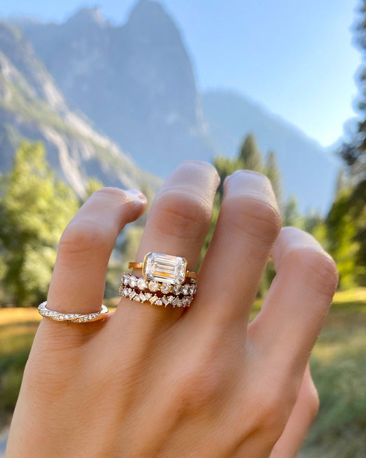 0.4 TCW Round CVD Diamond Twisted Pave Wedding Band