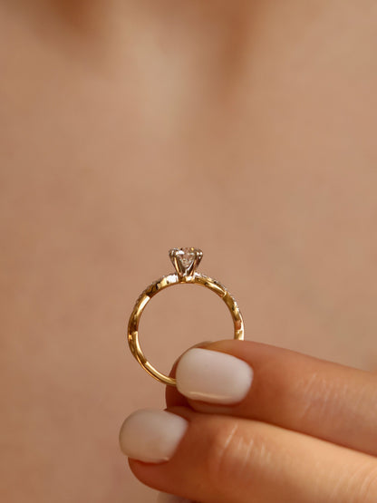 0.9 CT - 2.9 CT Round Cut Lab grown Diamond Twisted Pave Setting Engagement Ring