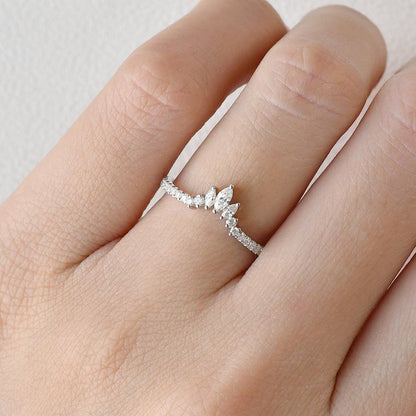 0.23 TCW Marquise & Round Moissanite V-Shape Pave Wedding Band