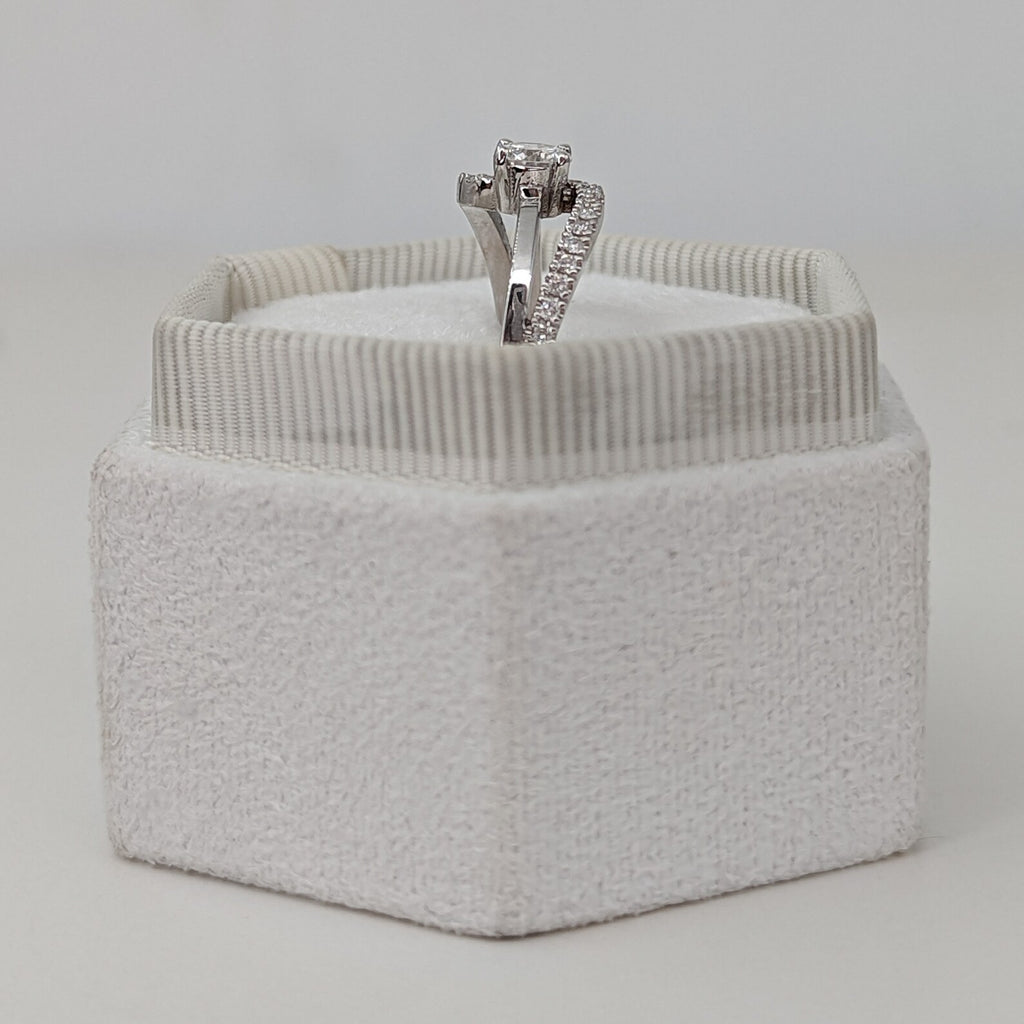 0.6 CT Round Cut Pave Unique Style Moissanite Engagement Ring