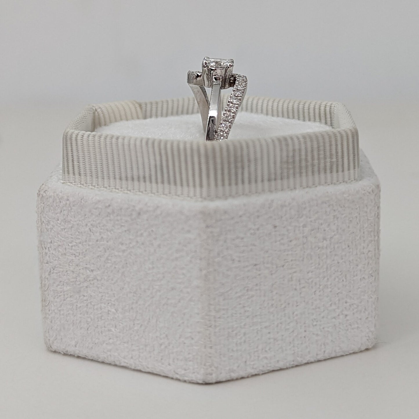 0.6 CT Round Cut Pave Unique Style Moissanite Engagement Ring