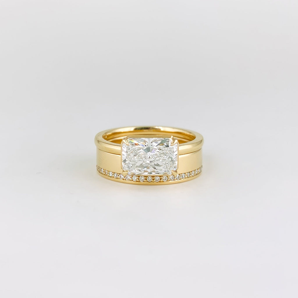 0.09 TCW Round CVD Diamond Contour Wedding Band