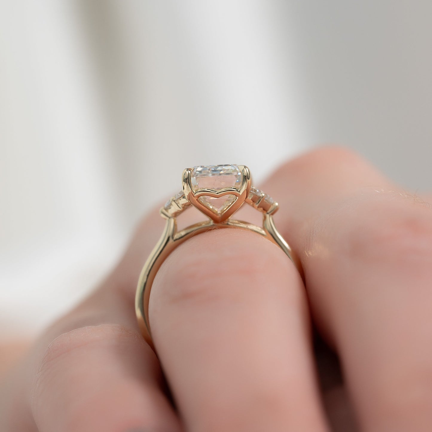 2.5 CT - 3.5 CT Emerald Cut Cluster Moissanite Engagement Ring