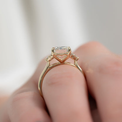 2.5 CT - 3.5 CT Emerald Cut Cluster Moissanite Engagement Ring