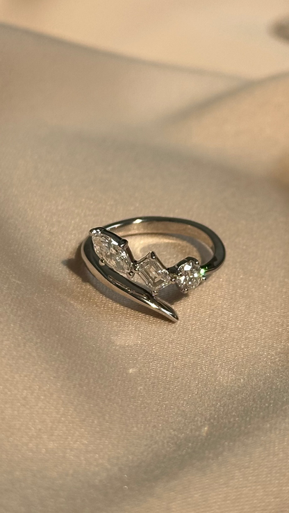 0.81 TCW Mix Shape CVD Diamond Three Stone Wedding Band