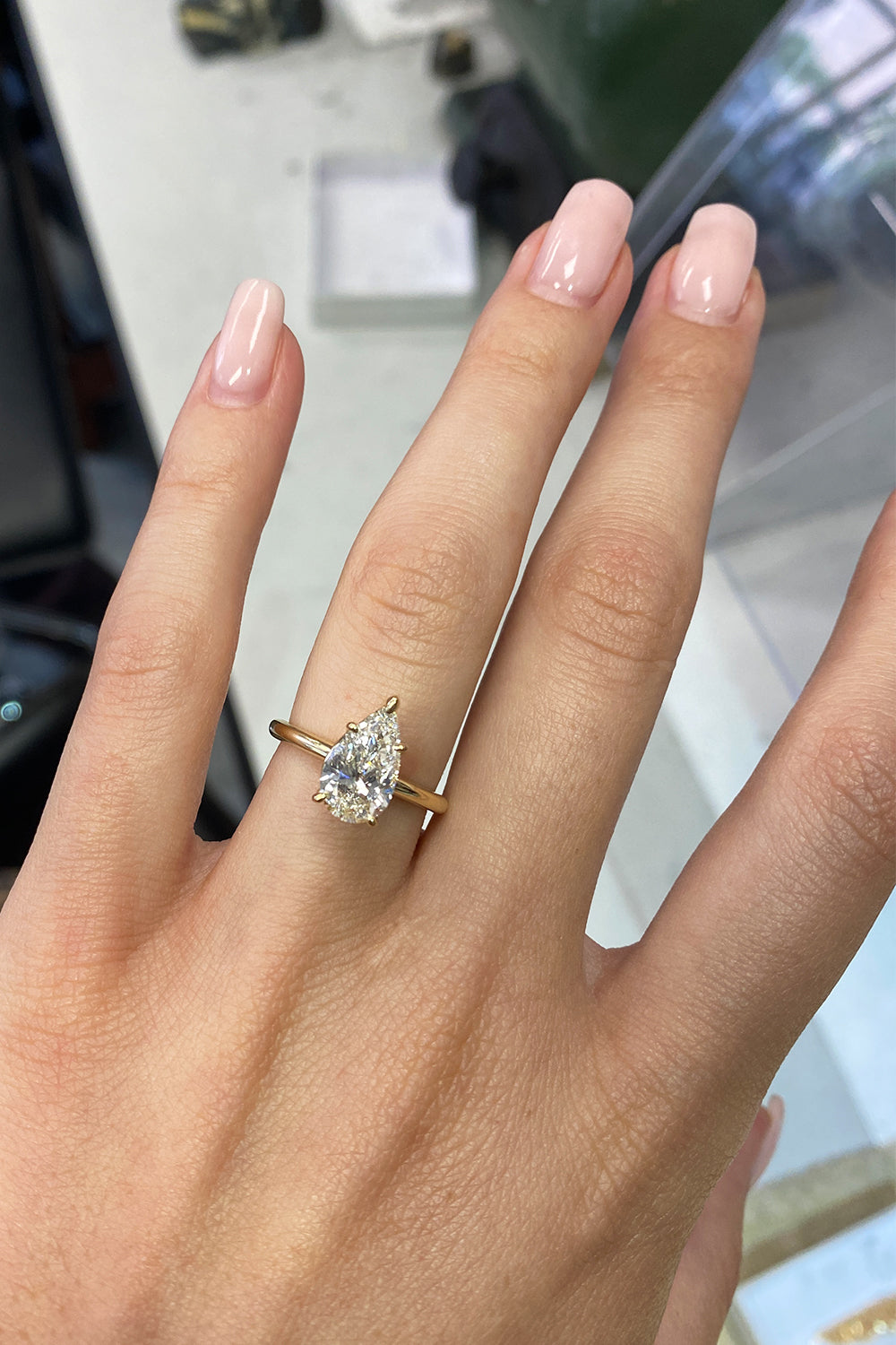 1 CT - 2 CT Pear Cut Lab grown Diamond Solitaire Engagement Ring