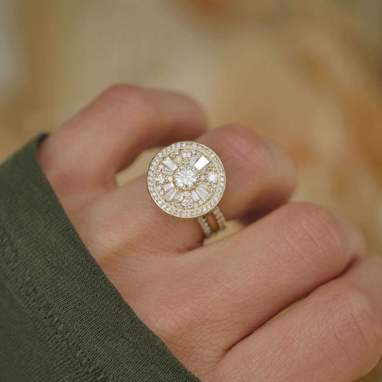0.35 CT Round Cut Moissanite Halo Cluster Mosaic Engagement Ring
