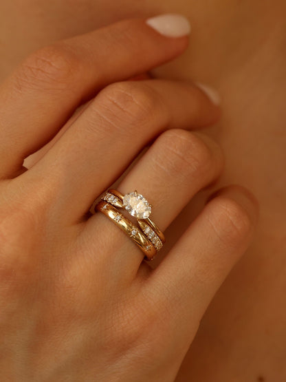 1 CT - 3 CT East-West Oval Cut Lab grown Diamond Solitaire Engagement Ring