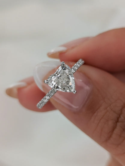 1 CT Heart Cut Pave Moissanite Engagement Ring