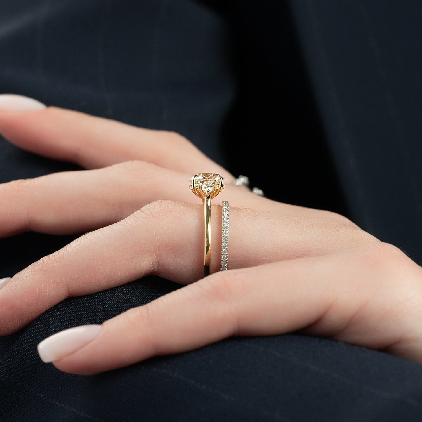 2.5 CT - 3 CT Round Cut Three Stone Moissanite Engagement Ring