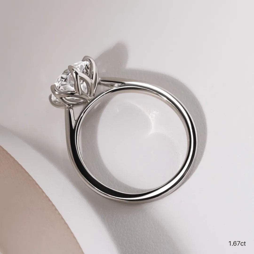 1.67 CT - 2.67 CT Round Cut Solitaire Petal Prong Moissanite Engagement Ring