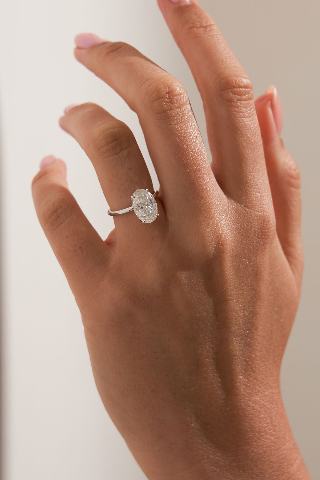 3.5 CT - 4.5 CT Oval Cut Solitaire Moissanite Engagement Ring