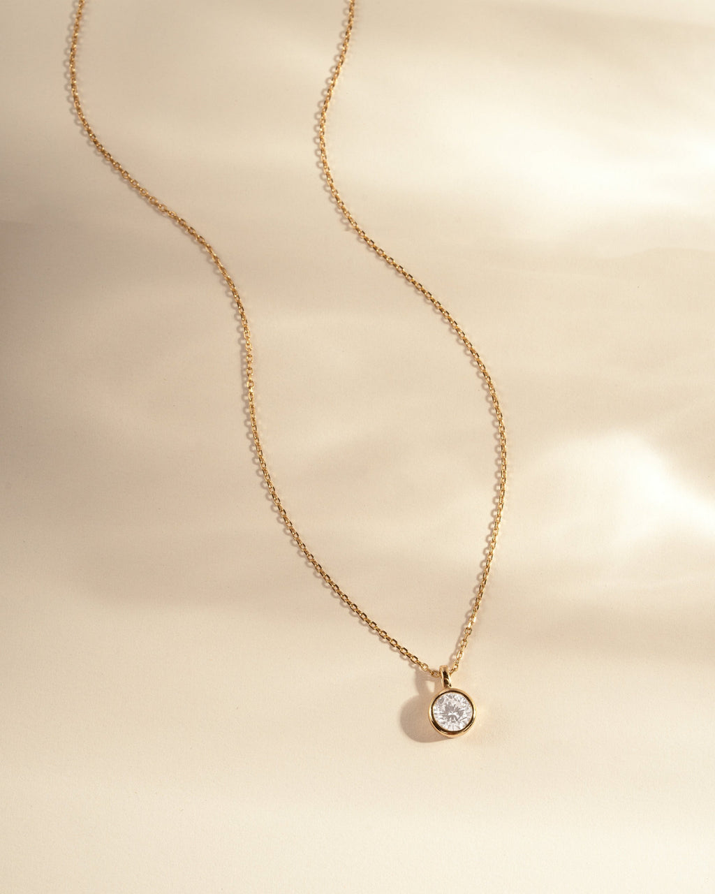 0.9 CT Round Cut Moissanite Diamond Solitaire Bezel Pendant Necklace