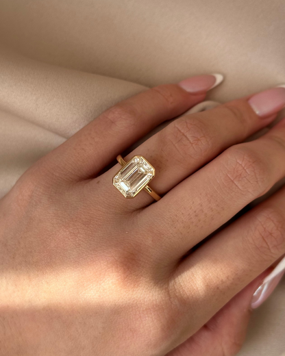 4 CT Emerald Lab grown Diamond Bezel Engagement Ring