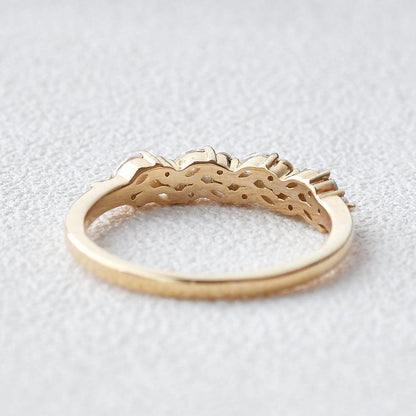 0.3 TCW Marquise & Round Moissanite Cluster Wedding Band