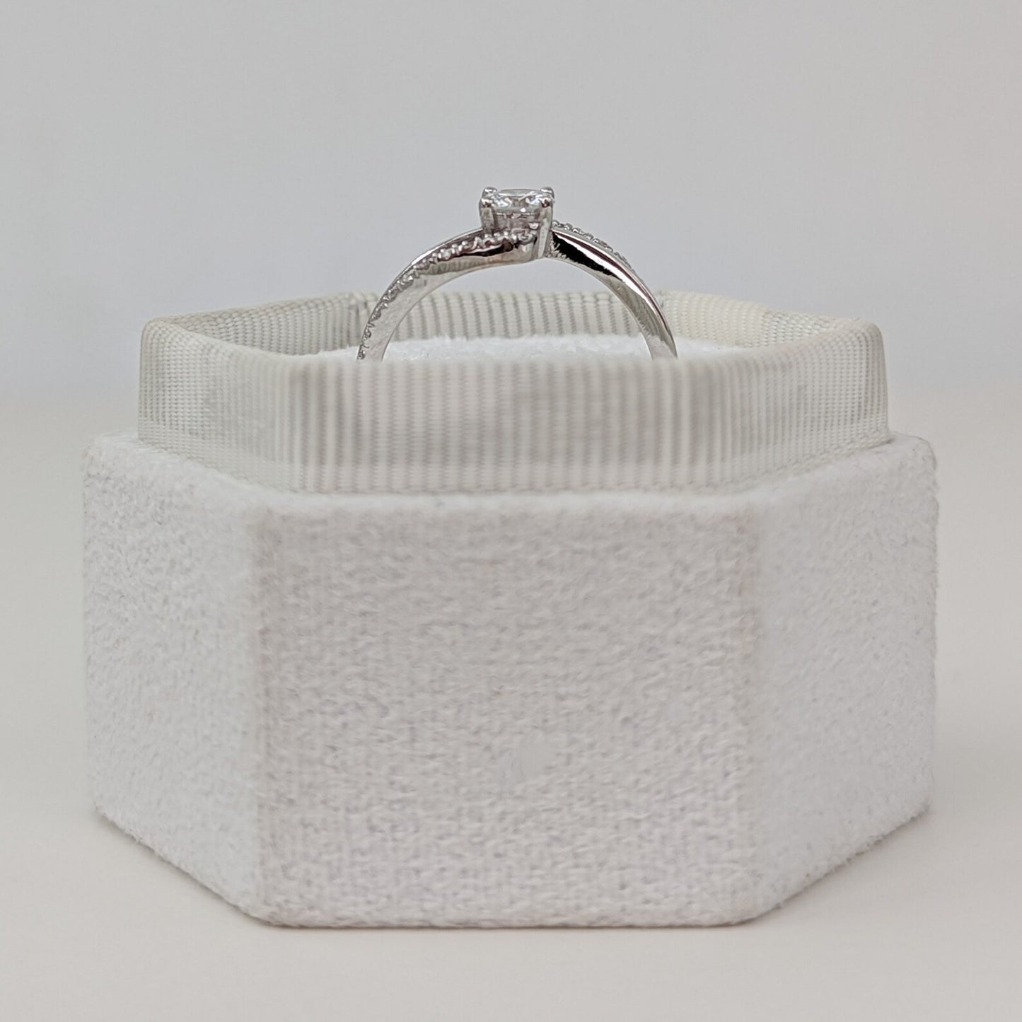 0.6 CT Round Cut Pave Unique Style Moissanite Engagement Ring