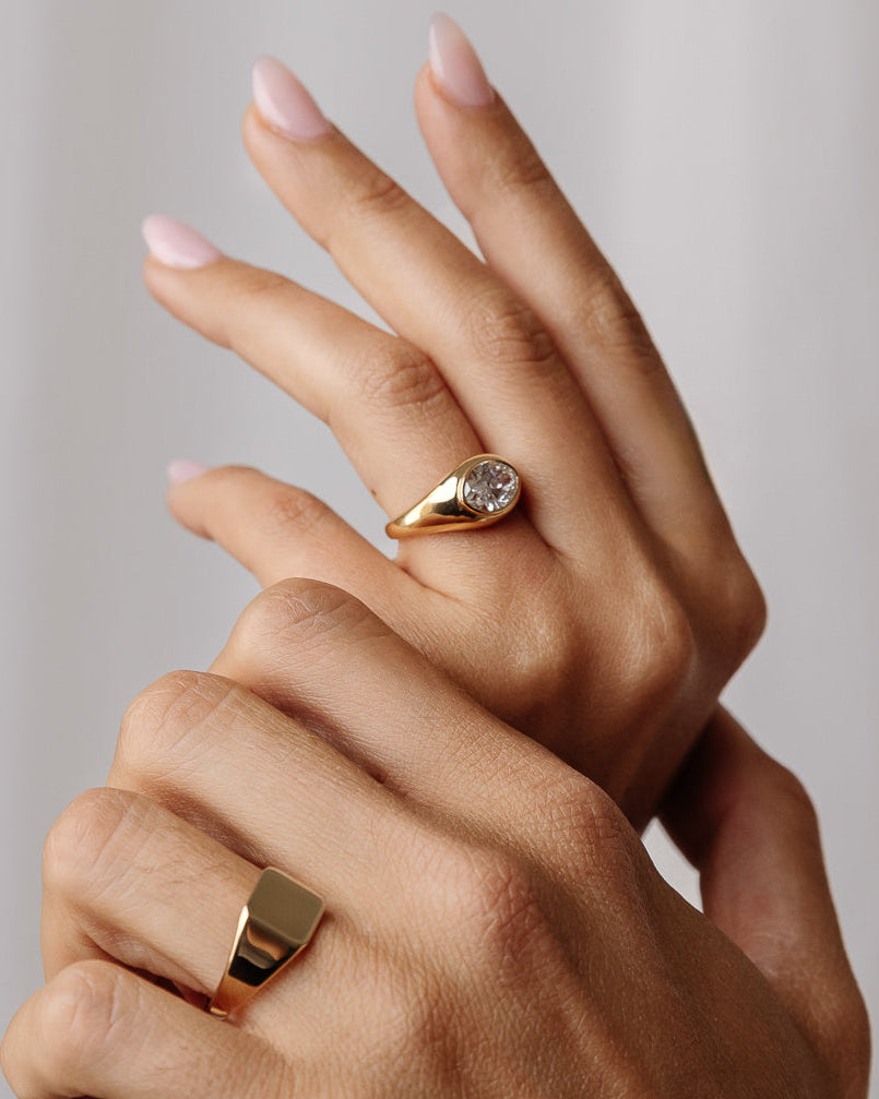 Oval Cut Diamond Thick Band Style Engagement Ring