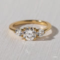 1.0 CT - 1.7 CT Round Cut Three Stone Moissanite Engagement Ring