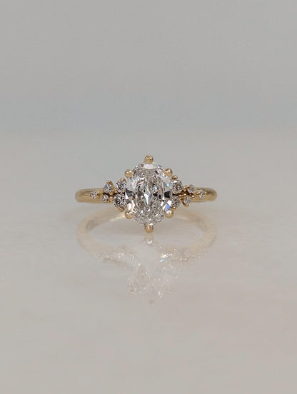 1 CT Oval Cut Cluster Moissanite Engagement Ring
