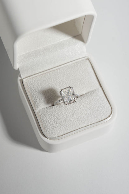 2.5 CT - 3.5 CT Radiant Cut Halo & Pave Moissanite Engagement Ring