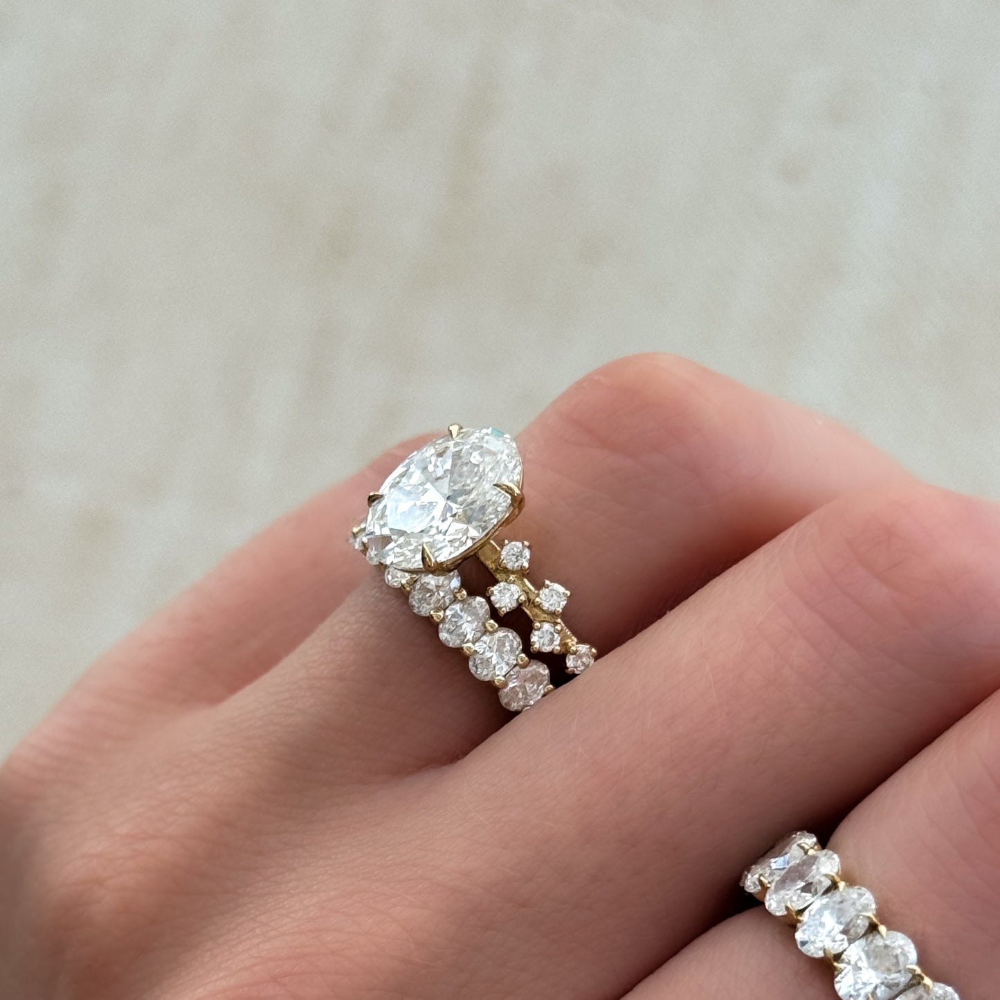 1 CT - 3 CT Oval Cut Lab grown Diamond Cluster Engagement Ring