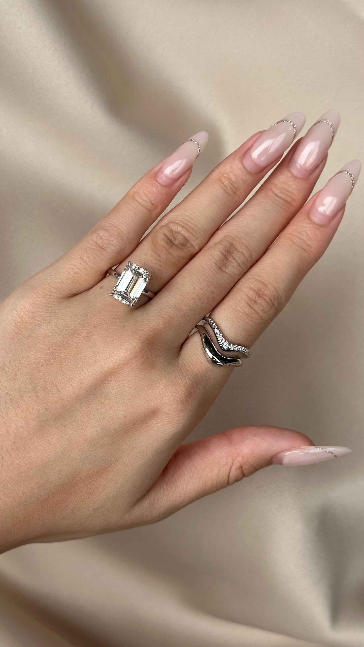 0.22 TCW Round CVD Diamond Dual Pave Wedding Band