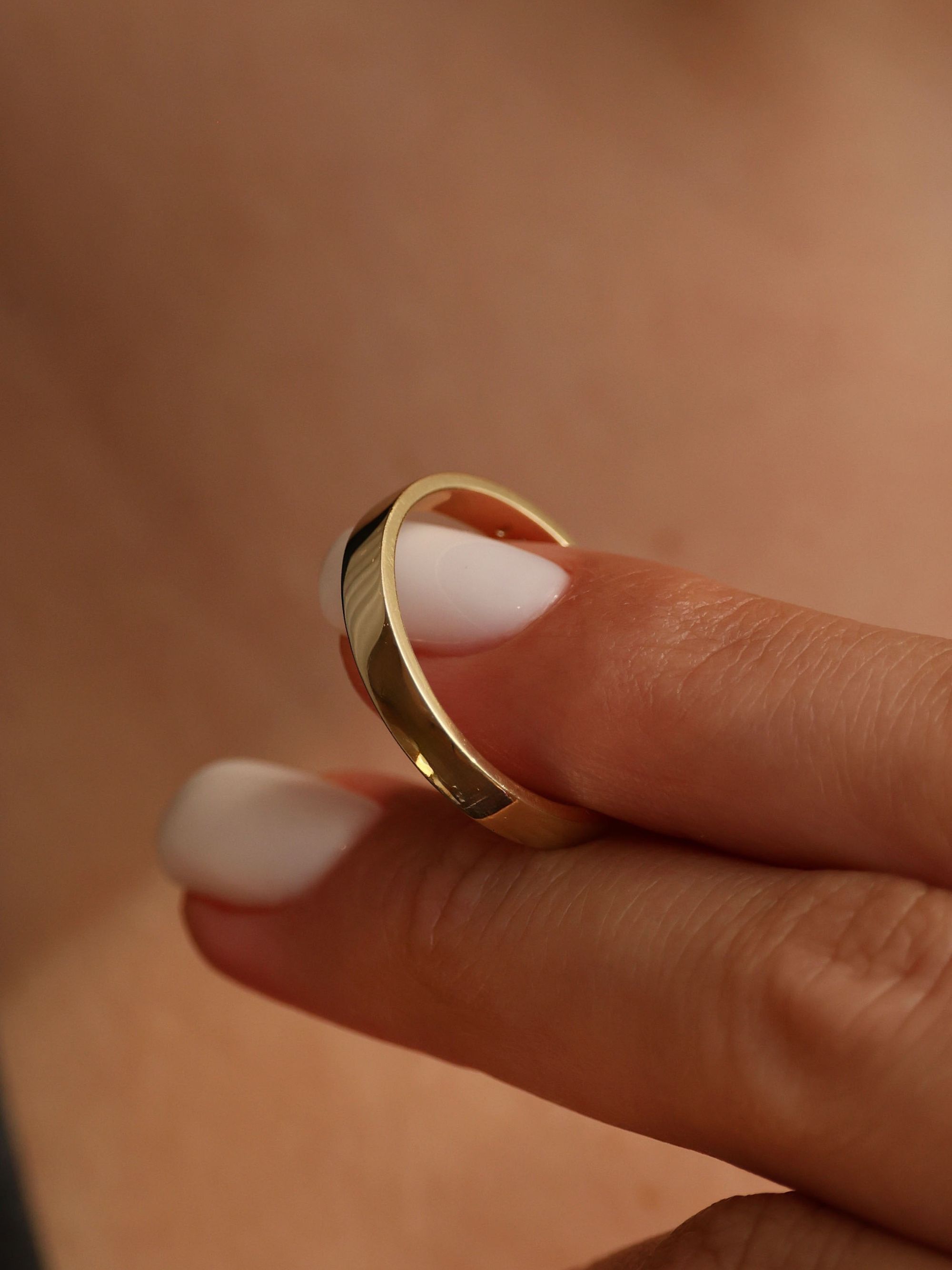 Plain Polished Wedding Band For Men