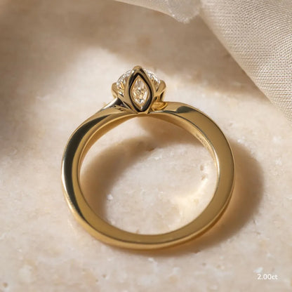 2 CT - 3 CT Oval Cut Solitaire Style Flower Moissanite Engagement Ring