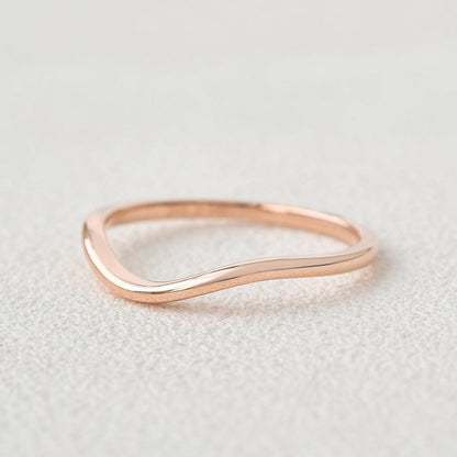 Plain Wave Style Wedding Band