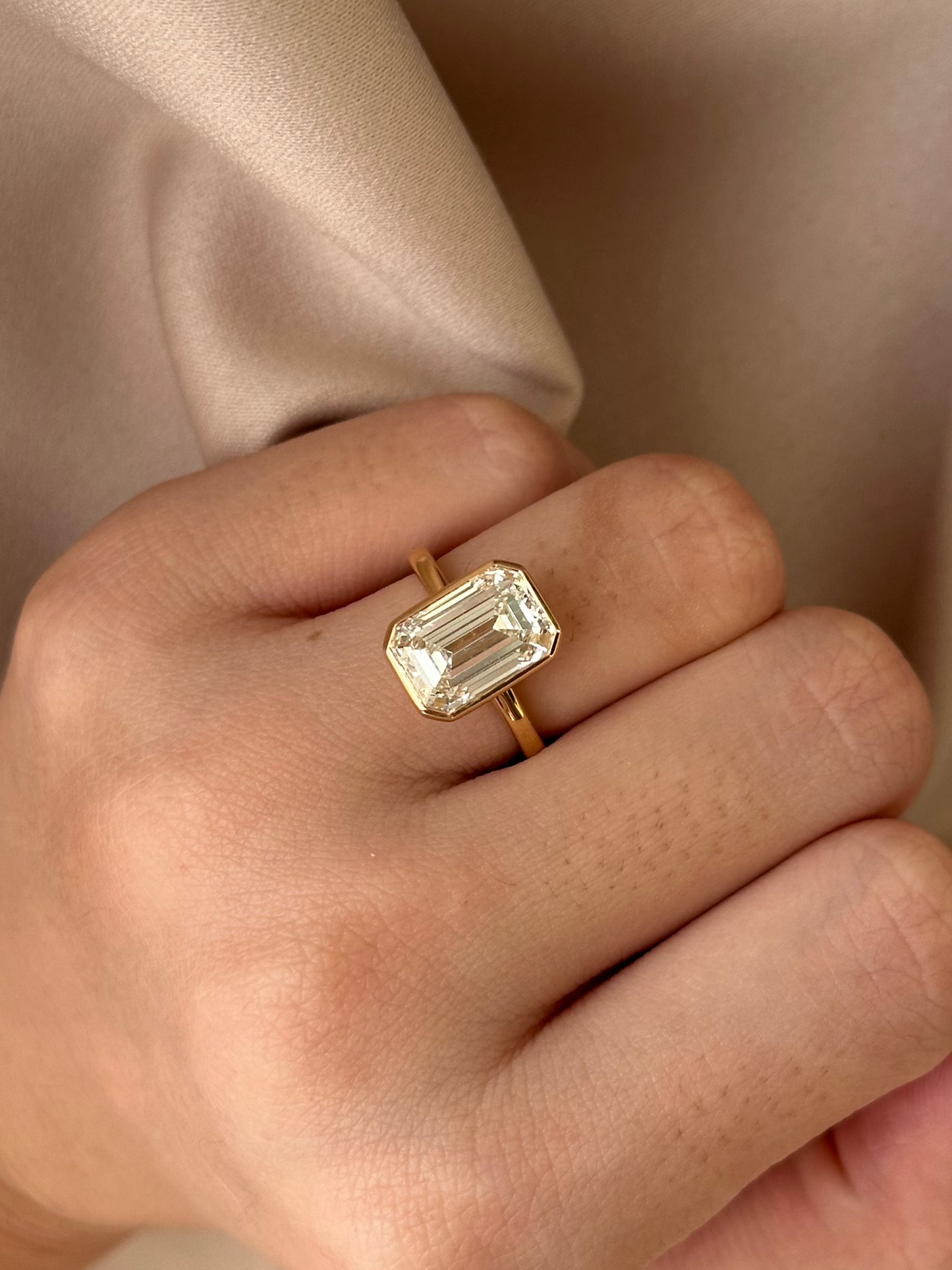 4 CT Emerald Lab grown Diamond Bezel Engagement Ring