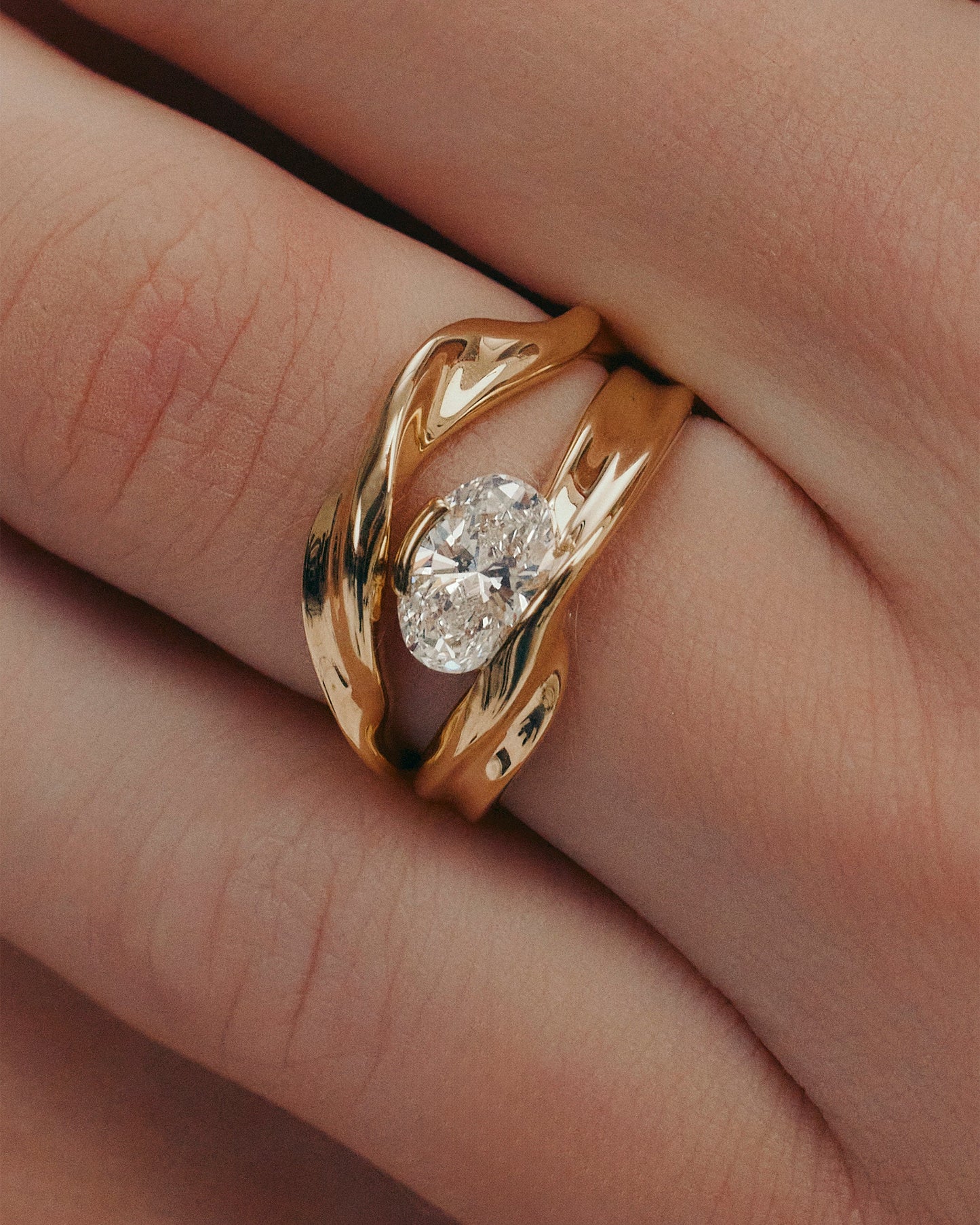 1.03 CT Oval Cut Lab grown Diamond Sculptural Band Solitaire Engagement Ring