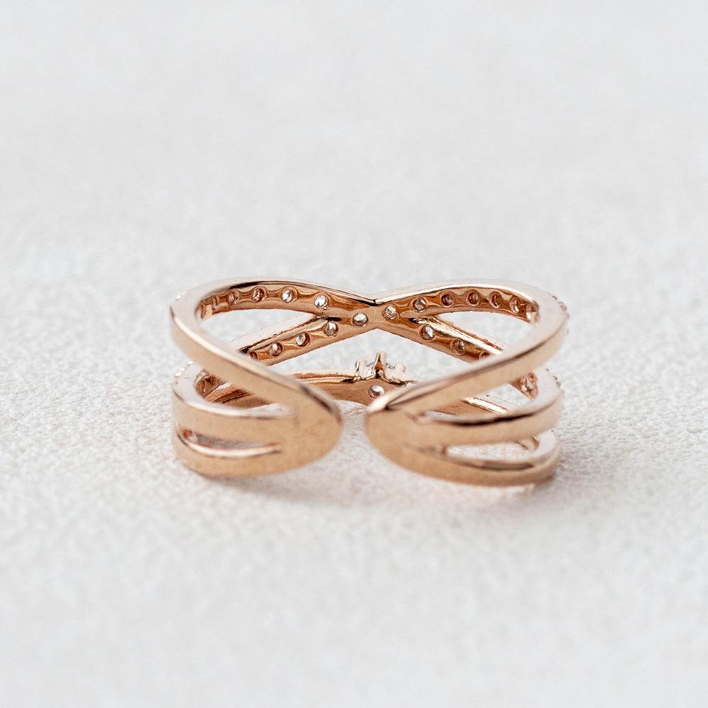0.28 TCW Round Moissanite Criss Cross Style Wedding Band