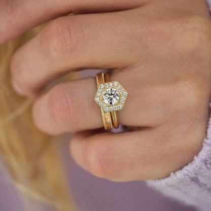 0.73 CT Round Cut Moissanite Hexagon Shape Halo Mosaic Engagement Ring