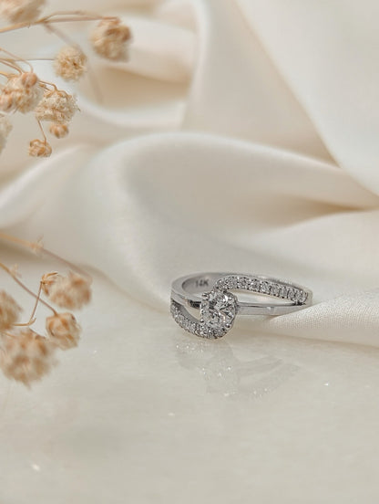 0.6 CT Round Cut Pave Unique Style Moissanite Engagement Ring
