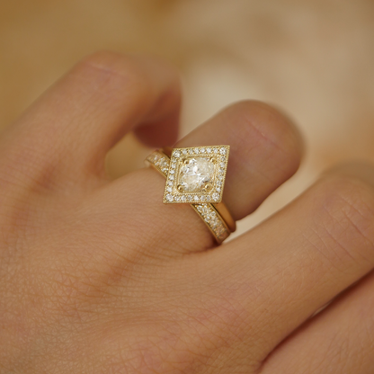 0.72 CT Oval Cut Moissanite Diamond Shape Mosaic Engagement Ring