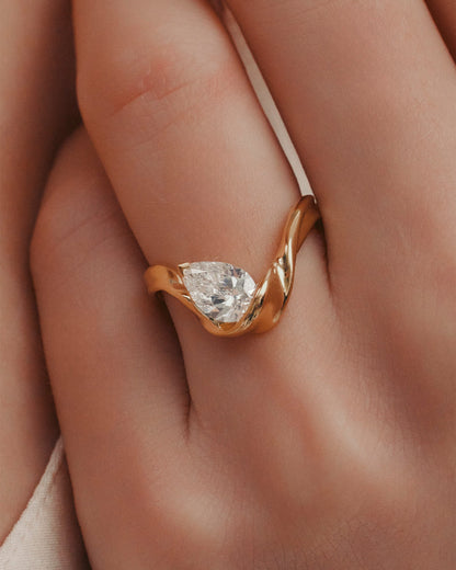 1.03 CT Pear Cut Lab grown Diamond Sculptural Band Solitaire Engagement Ring