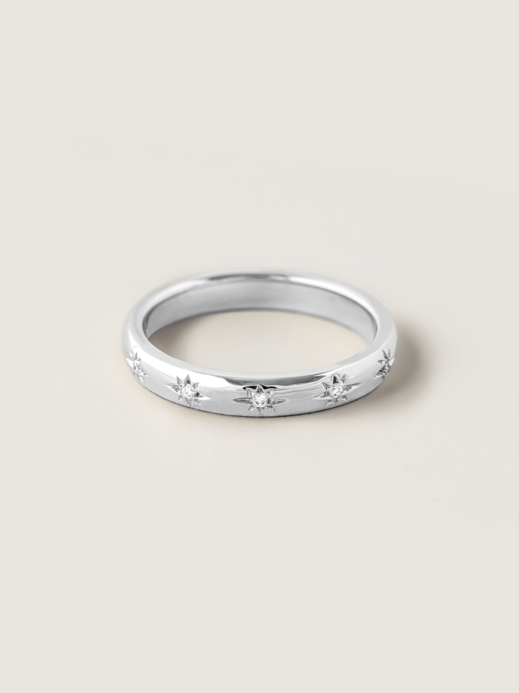0.1 TCW Round CVD Diamond Flush Setting Wedding Band