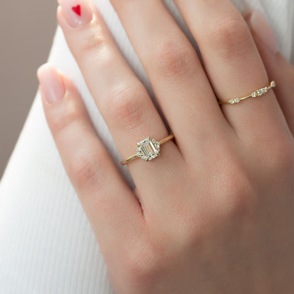 2.5 CT - 3.5 CT Emerald Cut Cluster Moissanite Engagement Ring