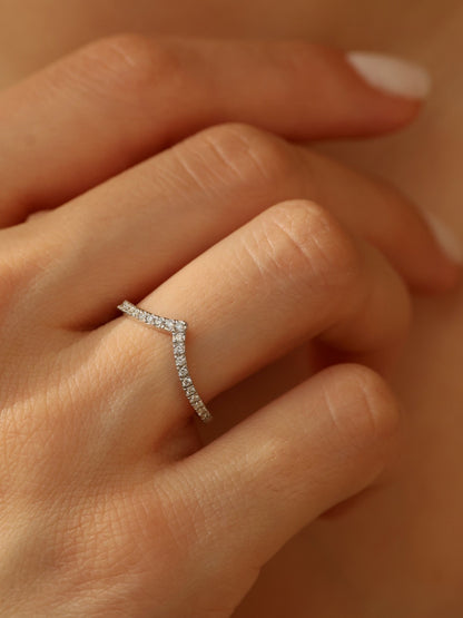 0.2 TCW Round CVD Diamond Pave V-Shaped Wedding Band