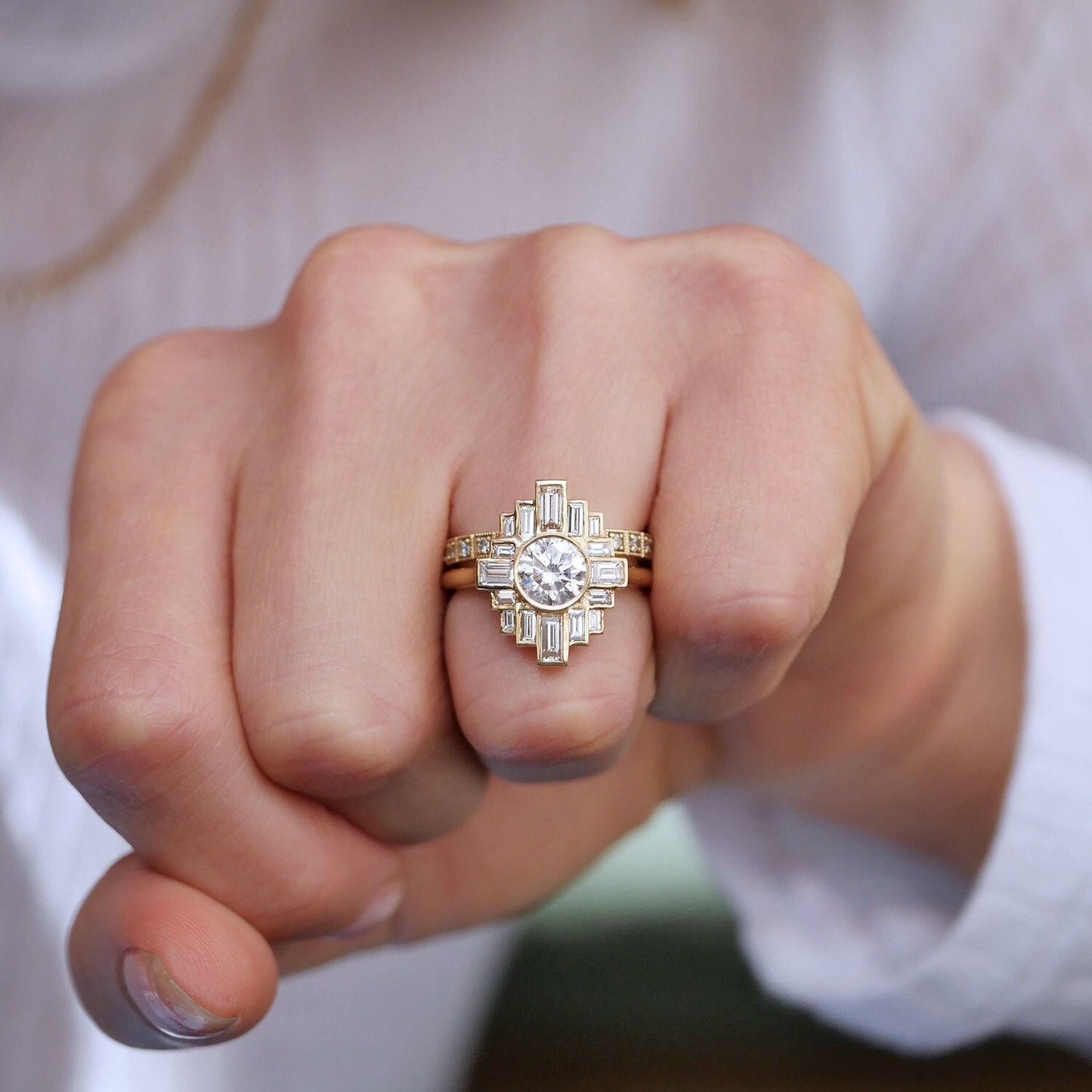 0.8 CT Round Cut Moissanite Rockefeller Mosaic Engagement Ring