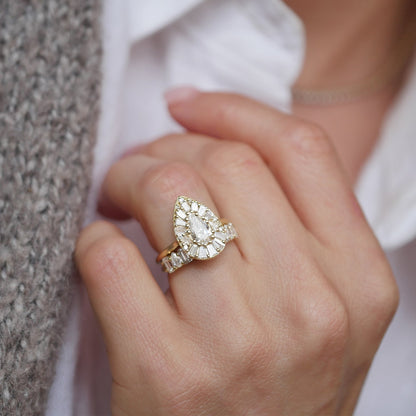 0.73 CT Pear Cut Moissanite Cluster Mosaic Engagement Ring