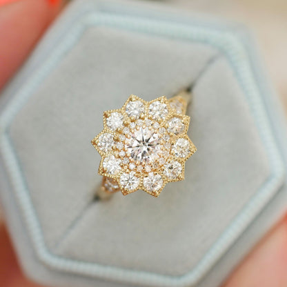 0.53 CT Round Cut Moissanite Sunflower Style Mosaic Engagement Ring