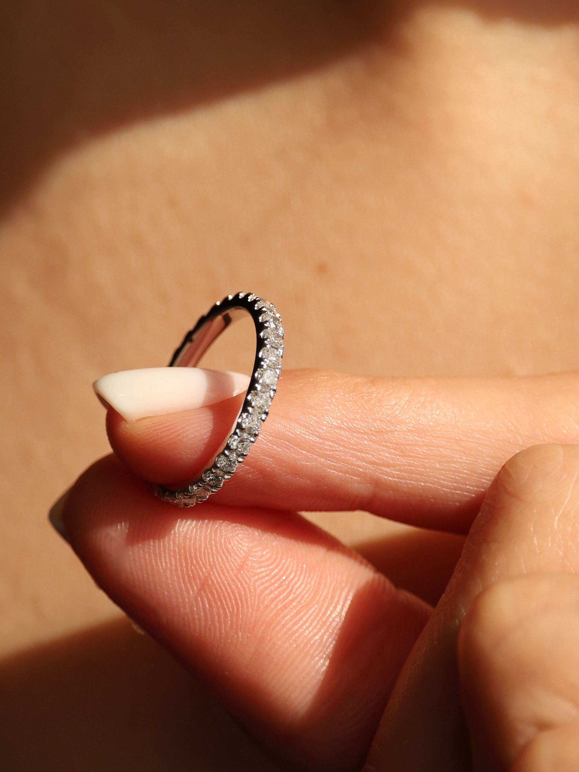 1 TCW Round CVD Diamond Full Eternity Wedding Band