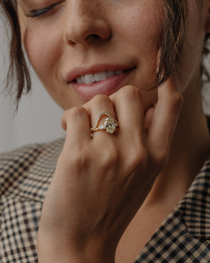 0.28 TCW Round CVD Diamond Curved Pave Wedding Band