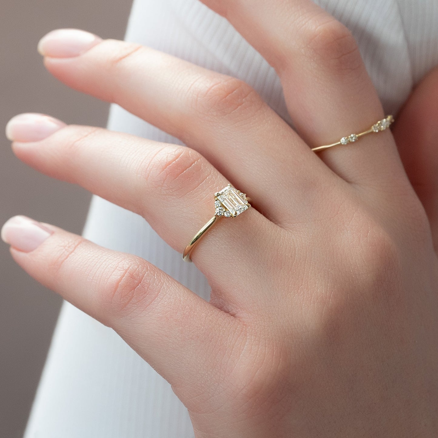 2.5 CT - 3.5 CT Emerald Cut Cluster Moissanite Engagement Ring