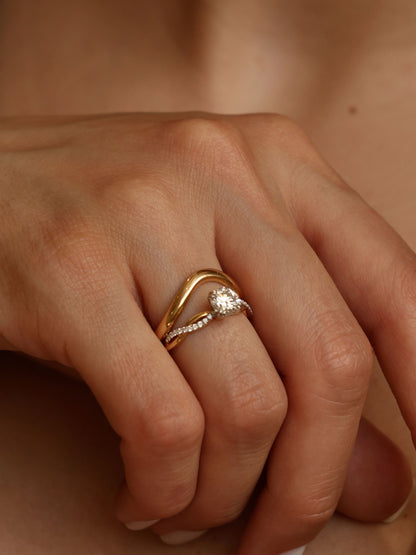 0.9 CT - 2.9 CT Round Cut Lab grown Diamond Twisted Pave Setting Engagement Ring